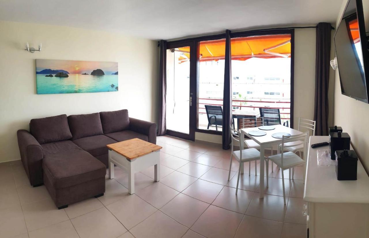 Seaview Apartment Near The Beach プラヤ・デ・ラス・アメリカス エクステリア 写真